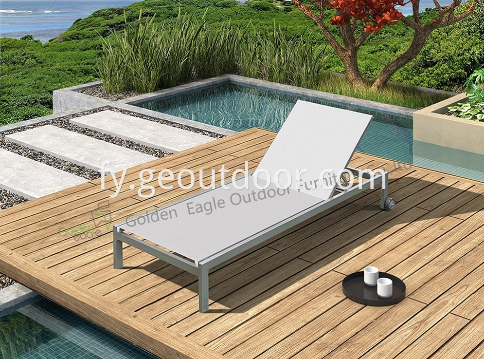 Sun Lounger